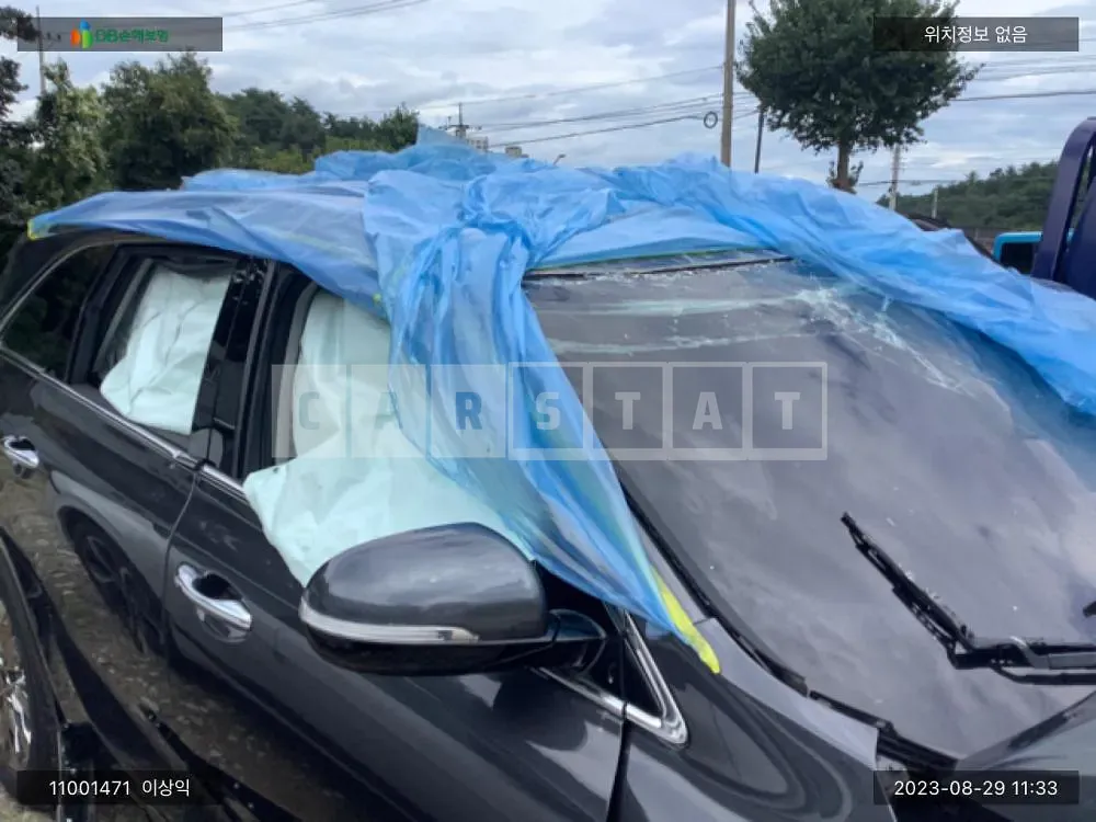 Photo 2 of 13: 2018 Kia Sorento /Sorrento, VIN KNAPS81ABKA524311 — Korean insurance auction