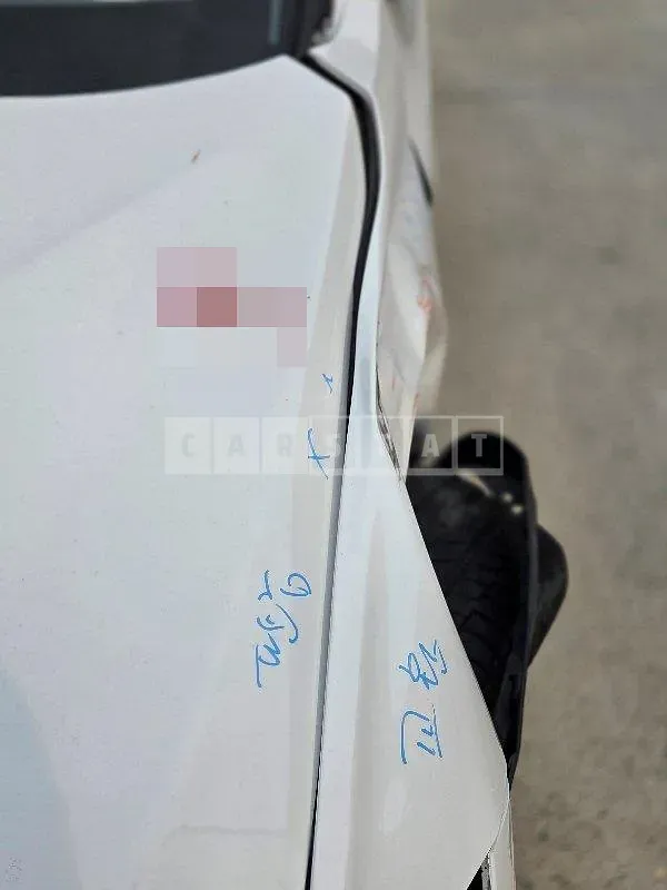 Photo 2 of 15: 2022 BMW X1 xDrive20i — Korean insurance auction