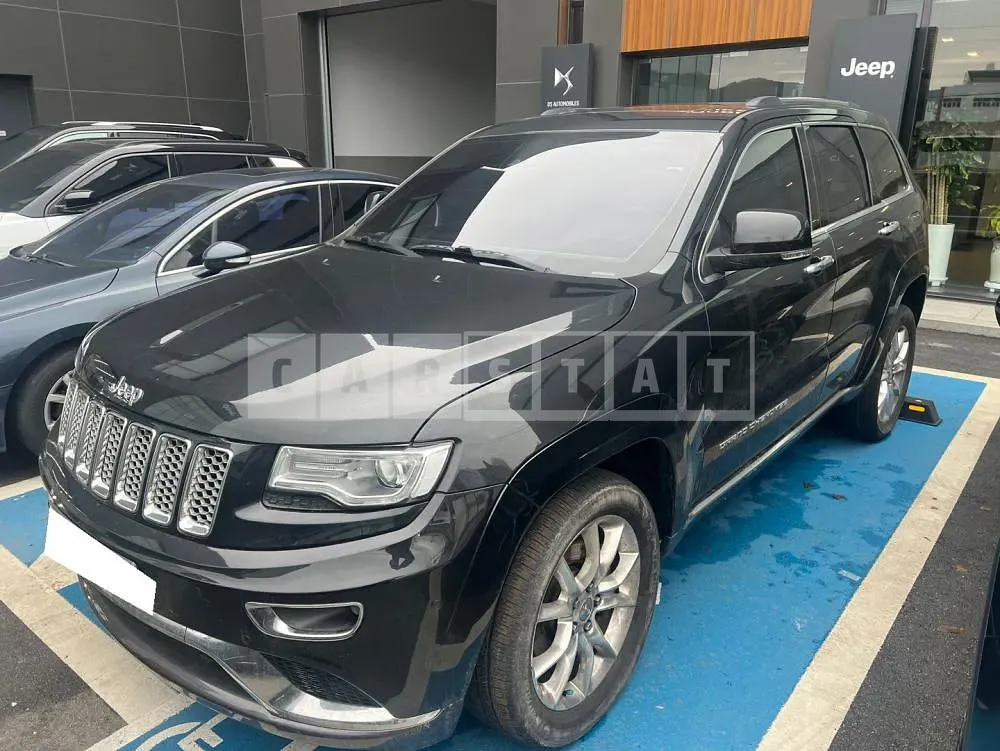 Photo 2 of 23: 2017 Jeep Zip Grand Cherokee, VIN 1C4RJFJM7GC491250 — Korean insurance auction