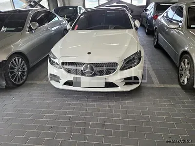 Photo 1 of 27: 2020 Mercedes-Benz C 200, VIN W1KWJ8AB2LF993496 — Korean insurance auction
