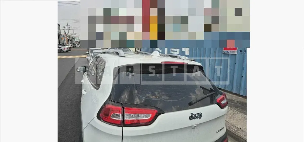 Photo 2 of 30: 2016 Jeep Zip Cherokee 2.2 — Korean insurance auction