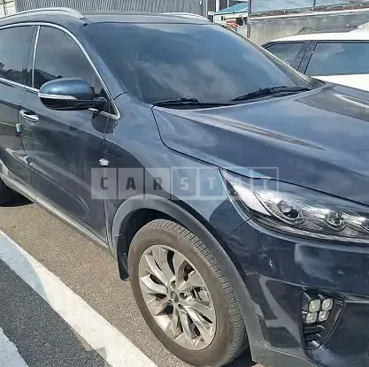 Photo 2 of 12: 2018 Kia Sorento, VIN KNAPS81ABJA381190 — Korean insurance auction