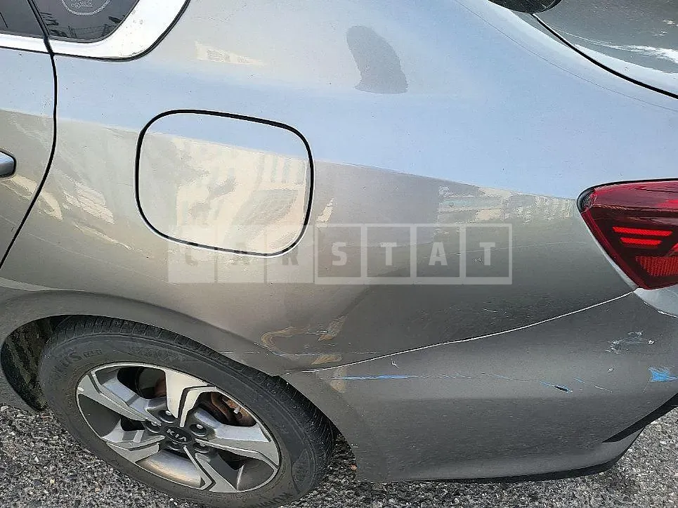 Photo 2 of 8: 2019 Kia K3 1.6 — Korean insurance auction