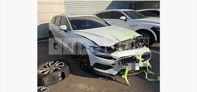 Photo 1 of 18: 2021 Volvo V60CCB5 AWD, VIN YV1ZZL12CN1087383 — Korean insurance auction