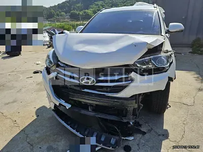 Photo 1 of 14: 2015 Hyundai Santa Fe DM 2.0 — Korean insurance auction