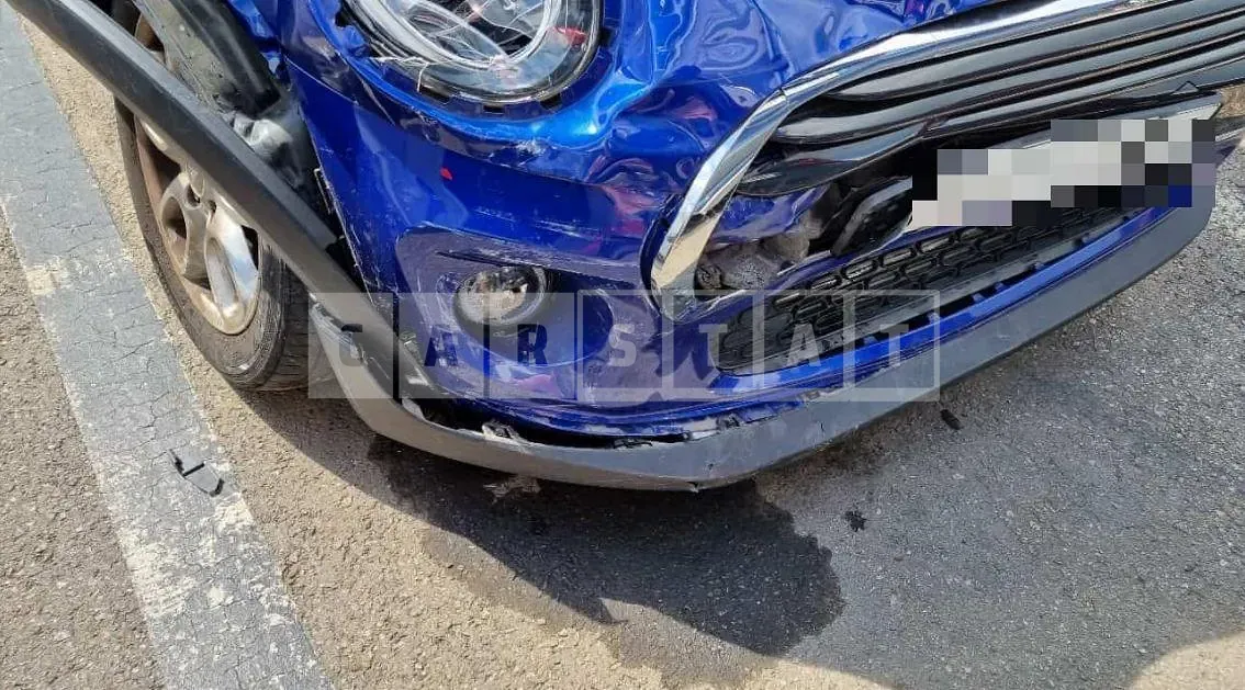 Photo 2 of 18: 2021 MINI Cooper Five-Door, VIN WMWXV710XM2N38915 — Korean insurance auction