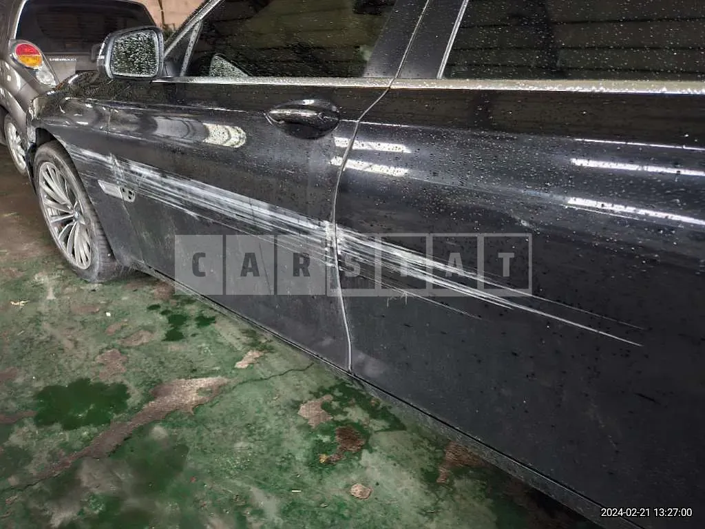 Photo 2 of 13: 2015 BMW 740d xDrive, VIN WBAYB0100FD599296 — Korean insurance auction
