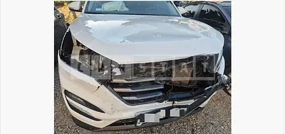 Photo 1 of 23: 2016 Hyundai Tucson TL — Korean insurance auction