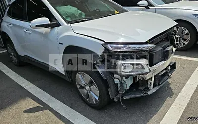 Photo 1 of 13: 2020 Hyundai Kona — Korean insurance auction