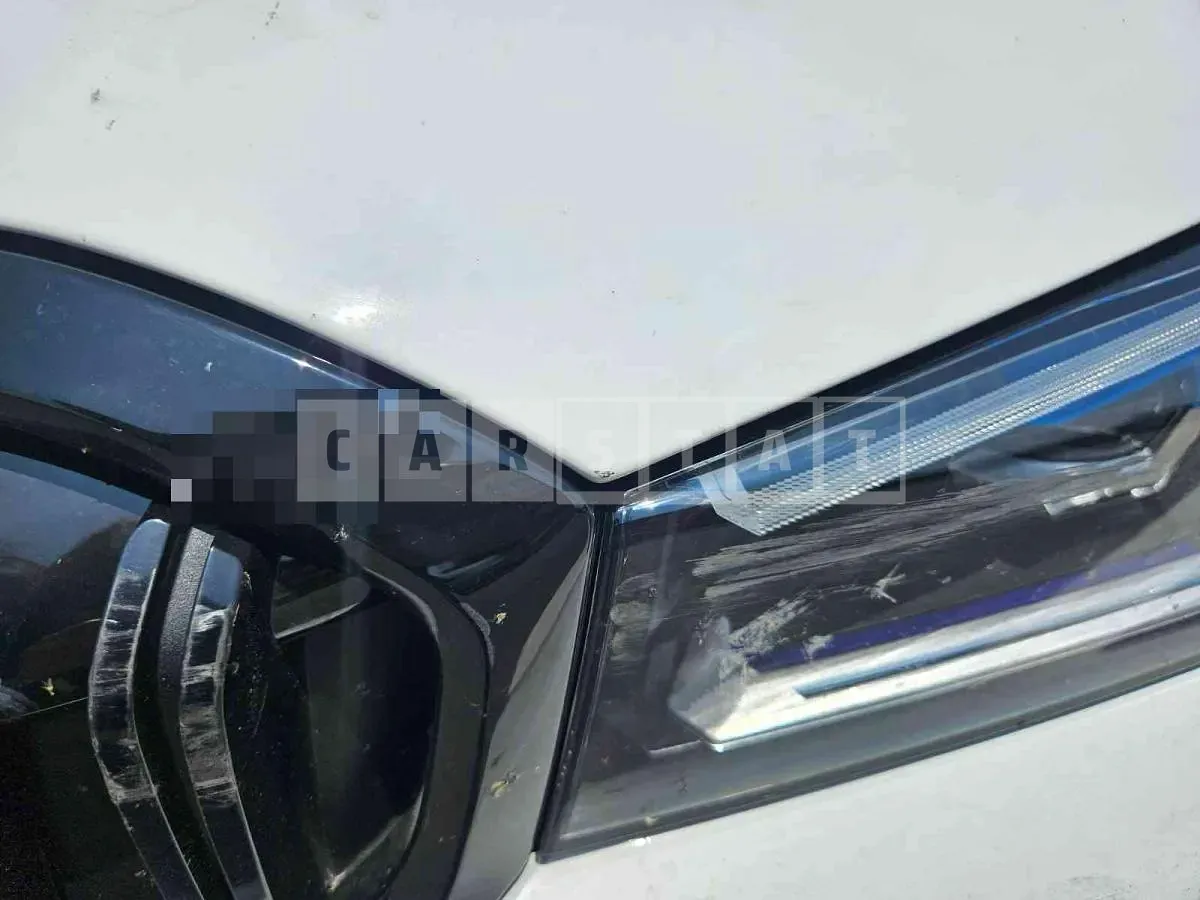Photo 2 of 12: 2025 BMW (parts) 320i Headlamp — Korean insurance auction