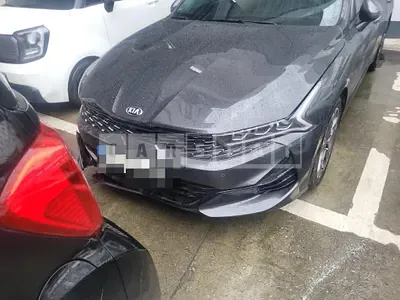 Photo 1 of 37: 2021 Kia K5 2.0 — Korean insurance auction