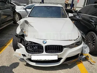 Photo 1 of 18: 2018 BMW 330i, VIN WBA8B910XJA826203 — Korean insurance auction
