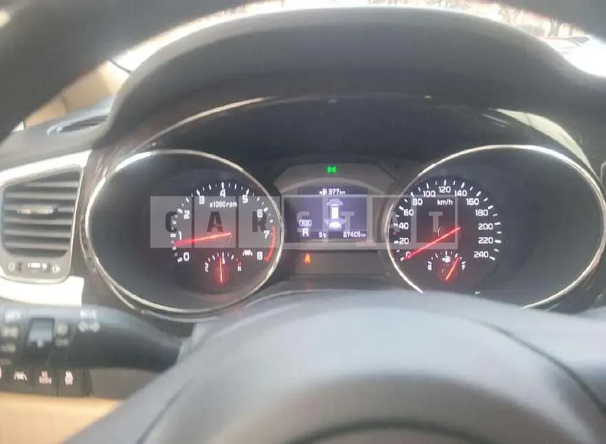 Photo 2 of 36: 2019 Kia Carnival Gasoline — Korean insurance auction