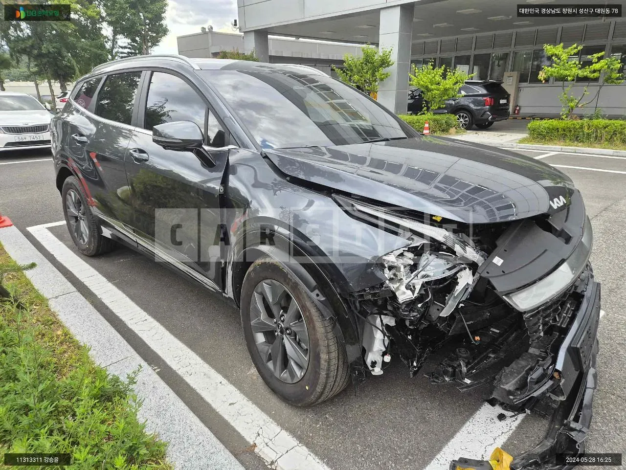 Photo 2 of 22: 2024 Kia Sportage, VIN KNAPV81BGRK264084 — Korean insurance auction