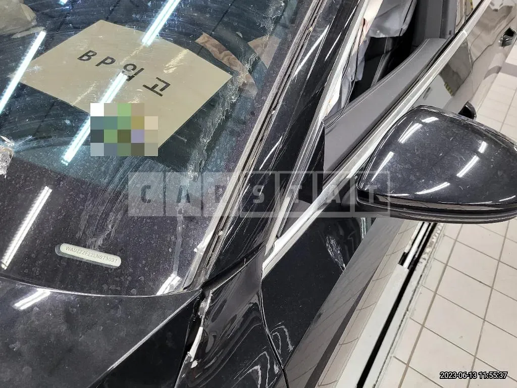 Photo 2 of 32: 2020 Audi A7 55 TFSI quattro, VIN WAUZZZF22LN073031 — Korean insurance auction