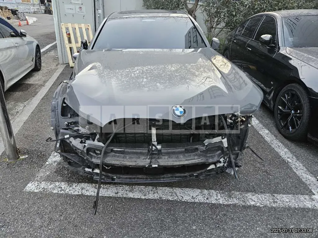 Photo 2 of 41: 2021 BMW 740Li xDrive — Korean insurance auction