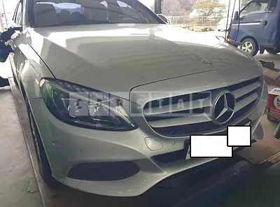 Photo 1 of 9: 2015 Mercedes-Benz C 200, VIN WDDWF4CBXFF040627 — Korean insurance auction