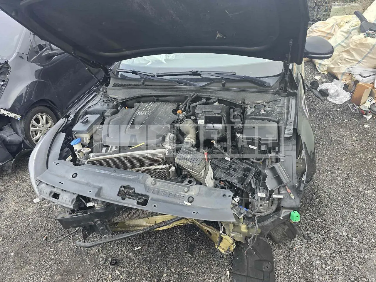 Photo 2 of 17: 2016 Kia K7, VIN KNALB41ABGA022227 — Korean insurance auction