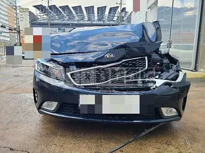 Photo 1 of 20: 2016 Kia K3 1.6, VIN KNAFK412BGA638705 — Korean insurance auction