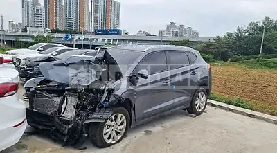 Photo 1 of 5: 2020 Hyundai Tucson, VIN KMHJ381ABLU339719 — Korean insurance auction