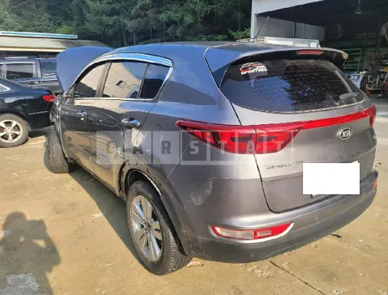 Photo 2 of 7: 2016 Kia Sportage, VIN KNAPN815GGK025837 — Korean insurance auction