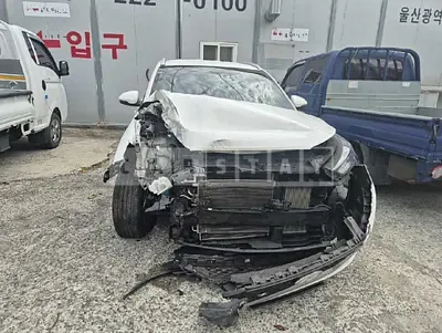 Photo 1 of 20: 2019 Hyundai Tucson, VIN KMHJ381ABKU812628 — Korean insurance auction