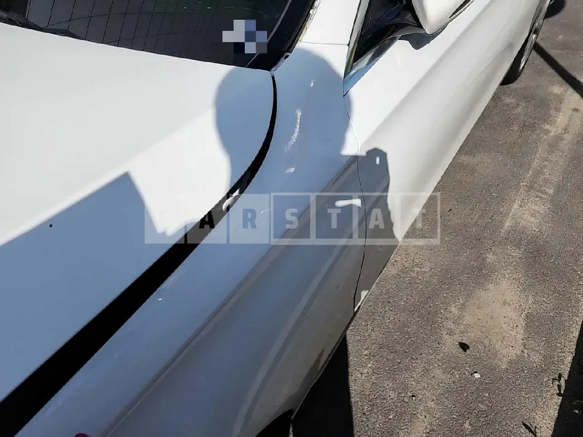 Photo 2 of 17: 2016 Mercedes-Benz E220 d — Korean insurance auction