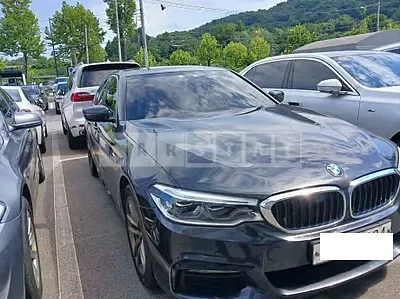 Photo 1 of 50: 2018 BMW 530i — Korean insurance auction