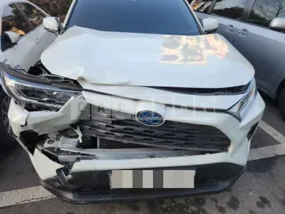 Photo 1 of 7: 2019 Toyota Lave 4 Hybrid 2WD — Korean insurance auction