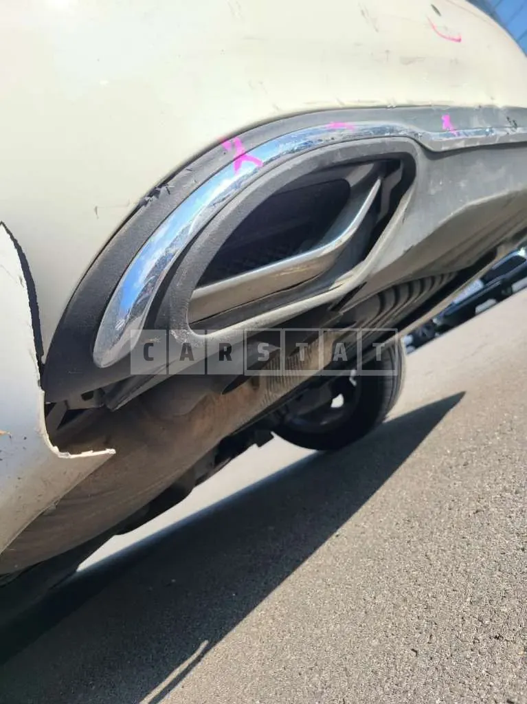 Photo 2 of 41: 2017 Mercedes-Benz E220d, VIN WDDZF0EBXHA141623 — Korean insurance auction