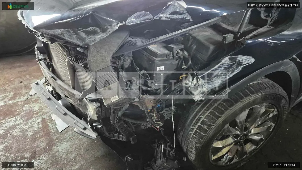 Photo 2 of 15: 2019 Kia Sorento, VIN KNAPS81ABLA564963 — Korean insurance auction