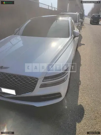 Photo 1 of 28: 2022 Genesis G80, VIN KMTGB41CDNU136354 — Korean insurance auction