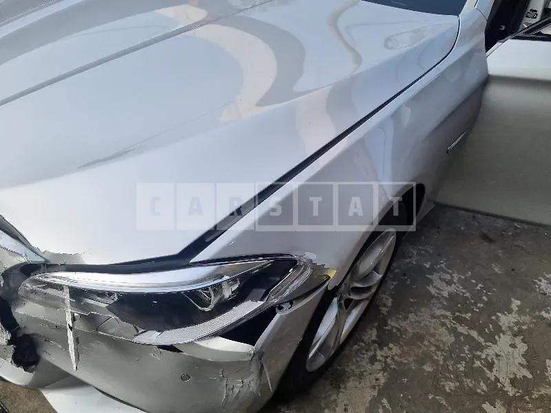Photo 2 of 16: 2016 BMW 520d, VIN WBA5E510XGG200935 — Korean insurance auction