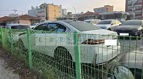 Photo 2 of 17: 2024 BMW 530i xDrive — Korean insurance auction