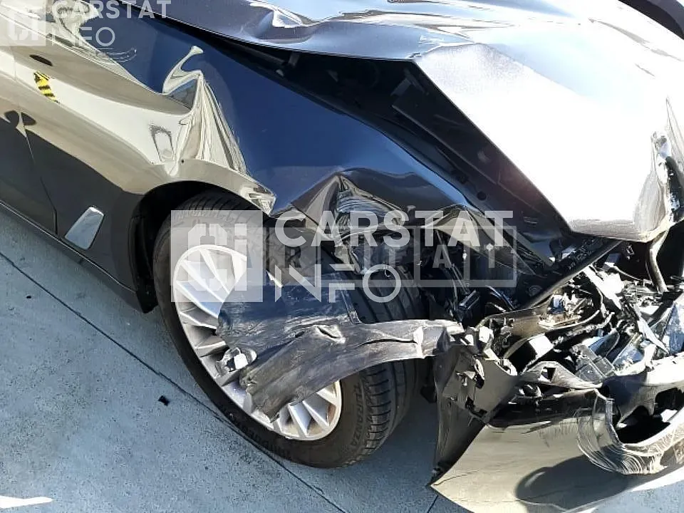 Photo 2 of 24: 2021 BMW 530i, VIN WBA71BH07NWX42845 — Korean insurance auction