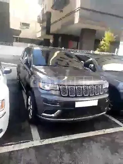 Photo 1 of 14: 2019 Jeep Straw Grand Cherokee, VIN 1C4RJFJG3KC796649 — Korean insurance auction