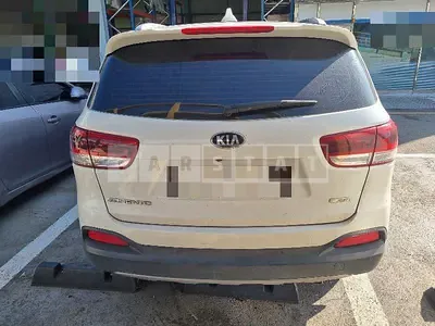Photo 1 of 23: 2017 Kia Sorento 2.0 — Korean insurance auction