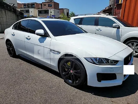 Photo 2 of 31: 2016 Jaguar XE 3.0SC, VIN SAJAB4BV2GA938411 — Korean insurance auction
