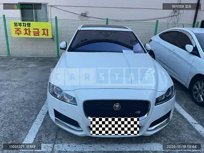 Photo 1 of 33: 2017 Jaguar XF 25T, VIN SAJBB4BG3HCY50771 — Korean insurance auction