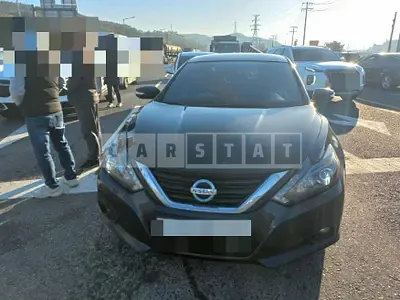 Photo 1 of 4: 2017 Nissan Altima 2.5, VIN 1N4AL3AP1HC284814 — Korean insurance auction