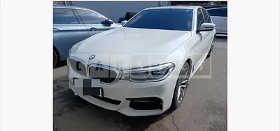 Photo 1 of 2: 2017 BMW (parts) 520d xDrive Front Bumper — Korean insurance auction