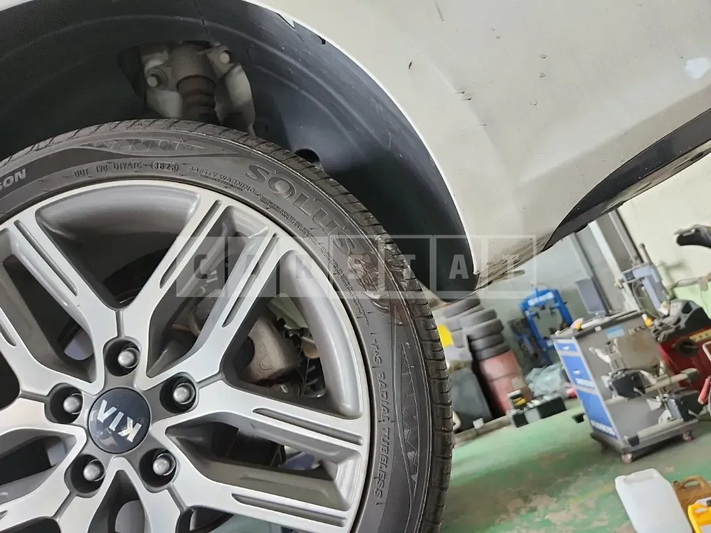 Photo 2 of 32: 2019 Kia Cz — Korean insurance auction