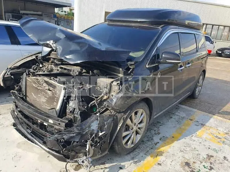 Photo 2 of 30: 2019 Kia Carnival High Limousine, VIN KNAME811BLS632240 — Korean insurance auction