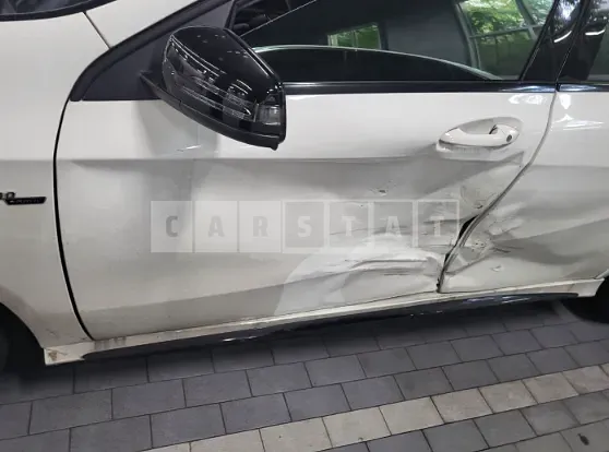 Photo 2 of 30: 2018 Mercedes-Benz N/a, VIN WDDBF5CB1JJ656422 — Korean insurance auction