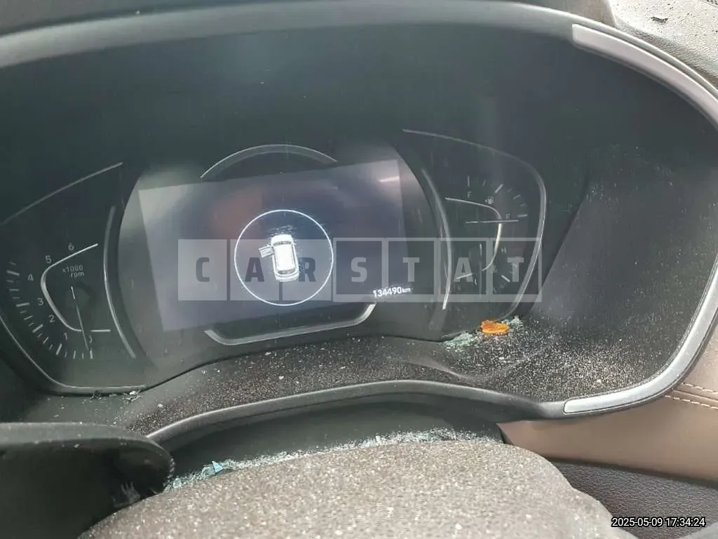 Photo 2 of 22: 2018 Hyundai Santa Fe TM 4WD — Korean insurance auction