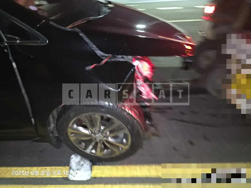 Photo 2 of 6: 2018 Kia Carnivals — Korean insurance auction