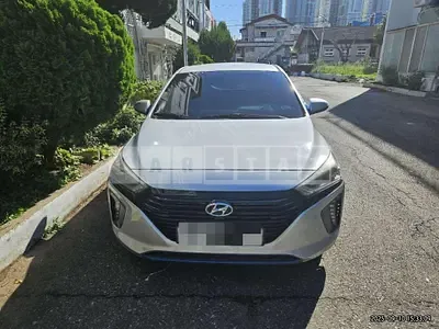 Photo 1 of 40: 2016 Hyundai IONIQ Hybrid — Korean insurance auction