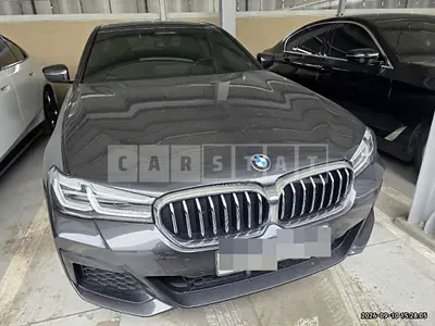 Photo 1 of 28: 2020 BMW 530e — Korean insurance auction