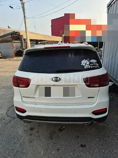 Photo 1 of 12: 2018 Kia Sorento — Korean insurance auction