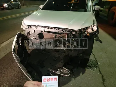 Photo 1 of 14: 2017 Hyundai Kona, VIN KMHK4815GJU030261 — Korean insurance auction